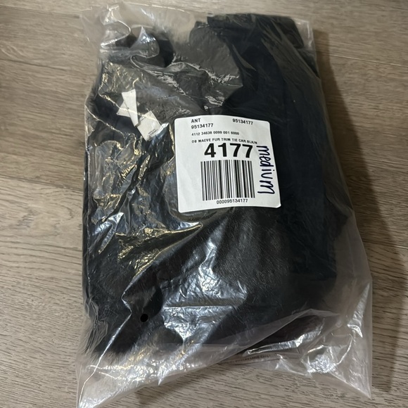 NWT! Maeve Faux-Fur Collar Crop Cardigan Sweater - Size Medium 🏀 - Picture 11 of 12